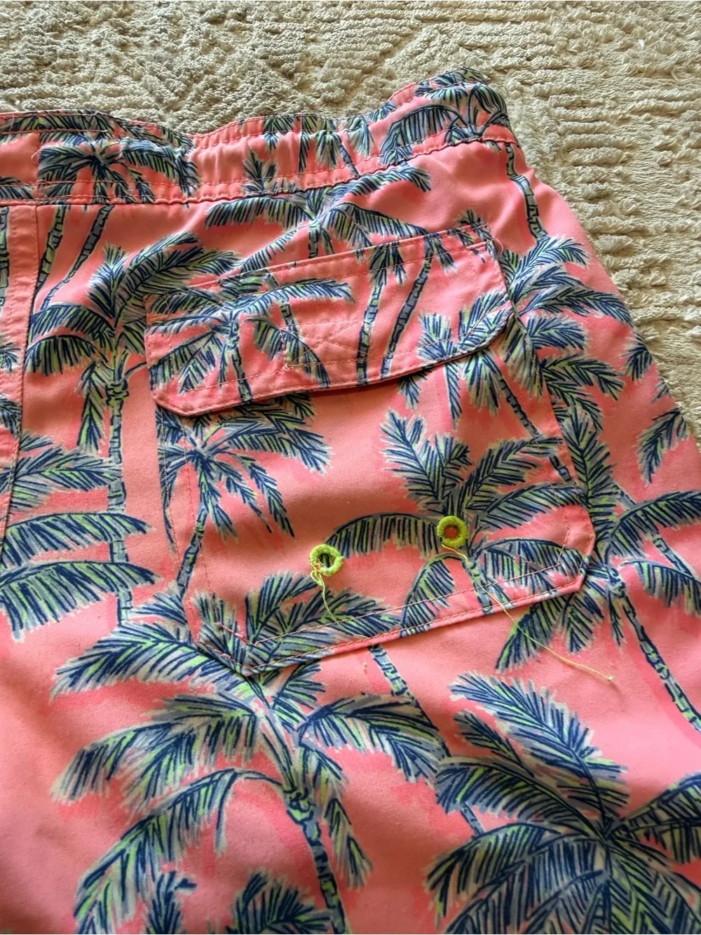Vineyard Vines description colorful